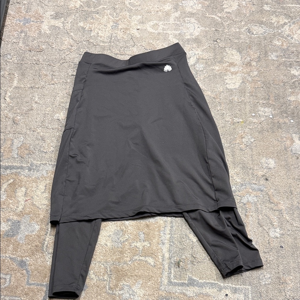 Charcoal Women's Snoga with 3/4 length Leggings